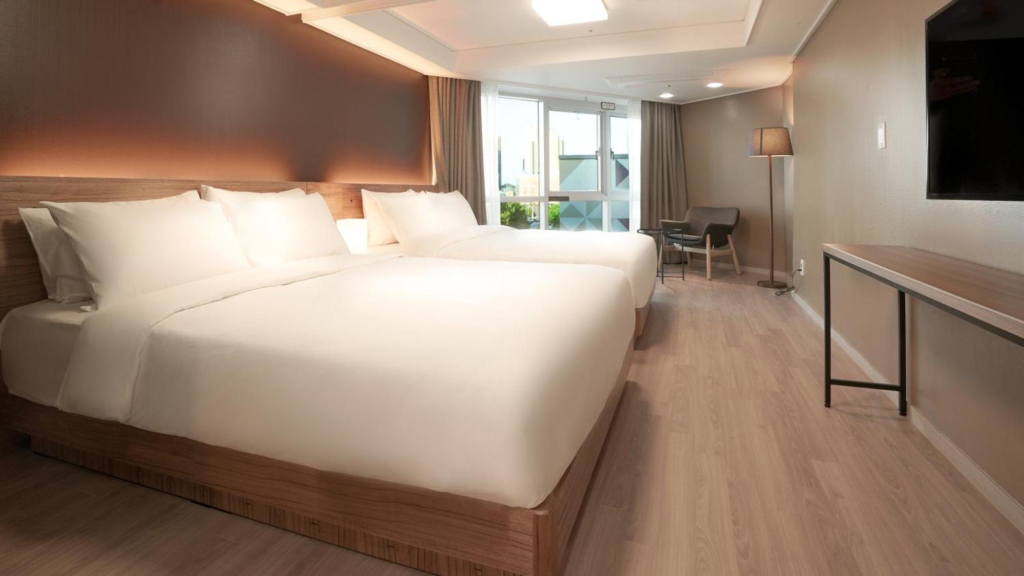 Marinabay Sokcho Hotel Exterior photo